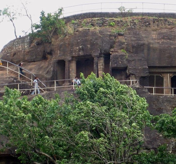 Pandav Caves Pachmarhi